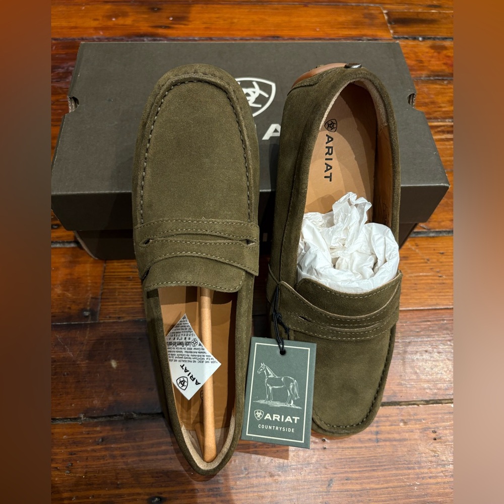 New Ariat Slippers